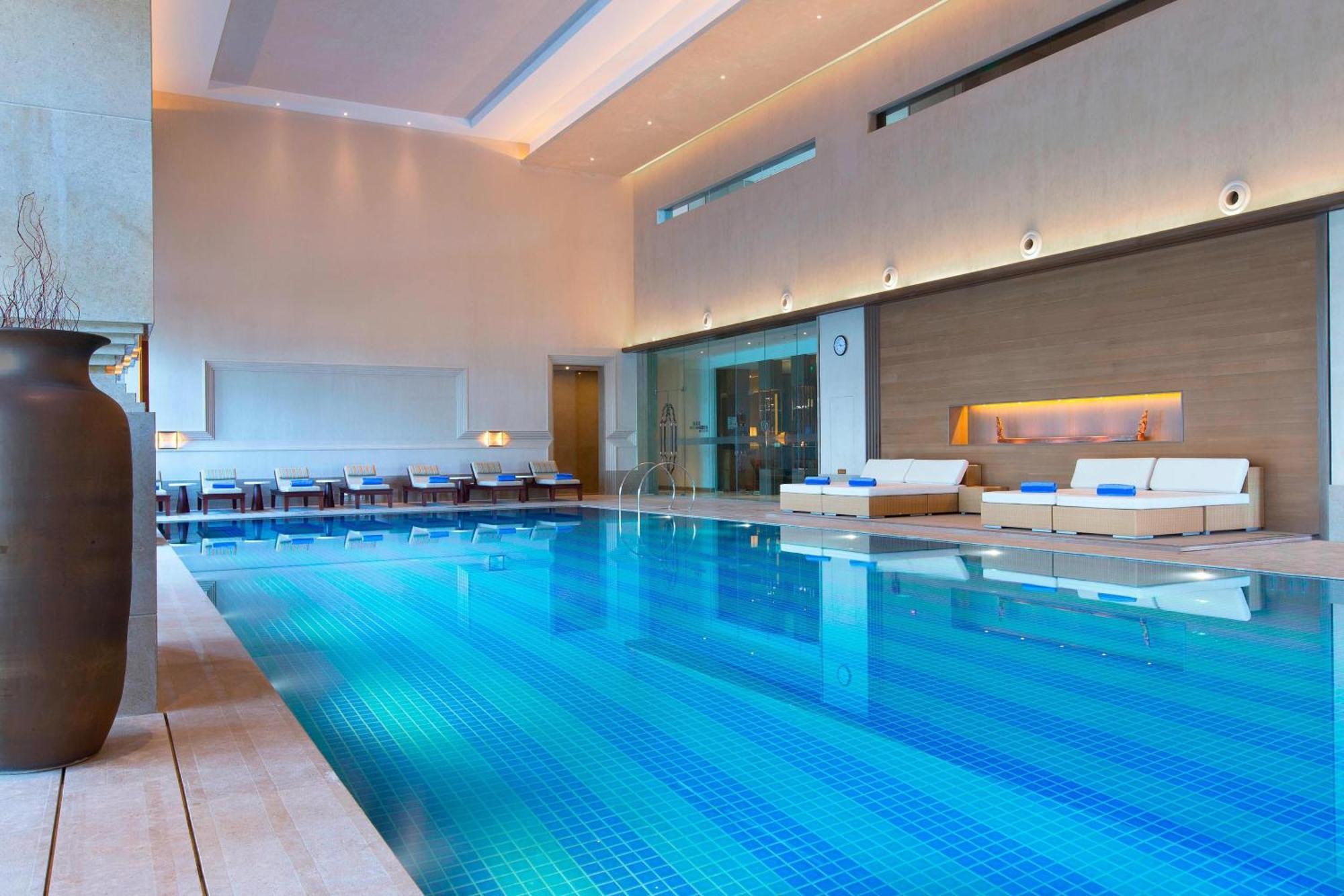 Sheraton Grand Xishuangbanna Hotel Jinghong Bagian luar foto